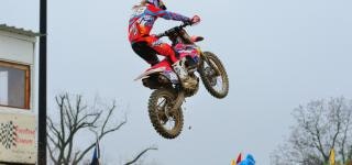 Tarah Gieger Wins California Classic Round of WMX Series